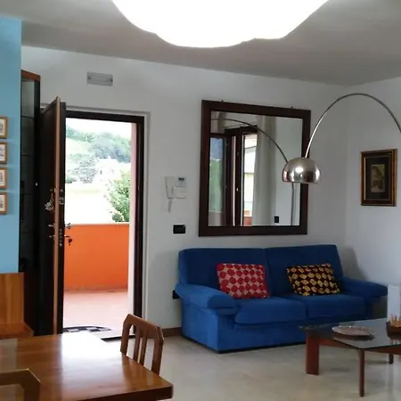 La Coccinella לינה וארוחת בוקר Folignano
